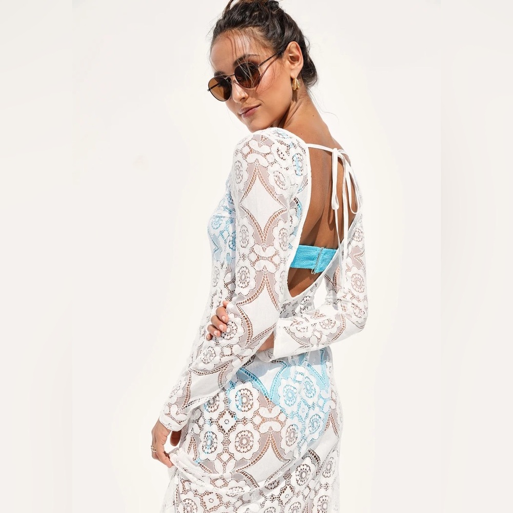 Blue Island Swimsuit Cover